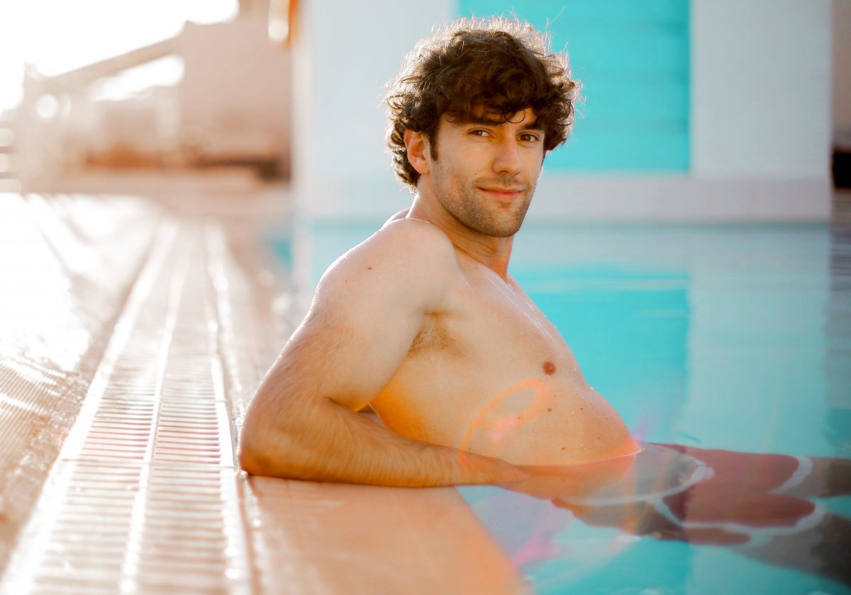 9 Beaches with the hottest men | BoujiTravel International